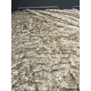 Pottery Barn Tan Brown Heavy Warm Cozy Soft Plush Faux Fur Throw Blanket 50x60”